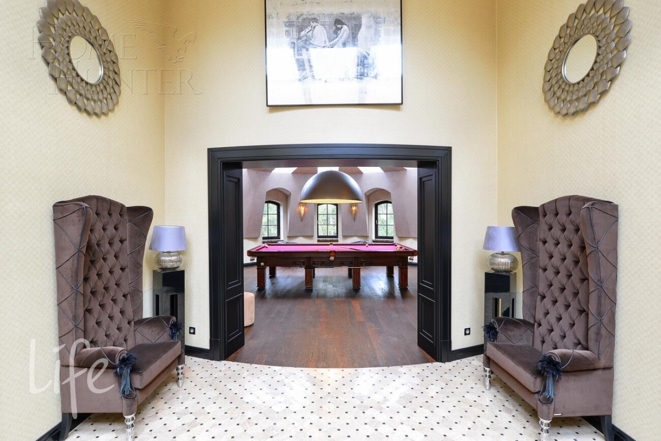 2-этажный коттедж 800 м² с отделкой