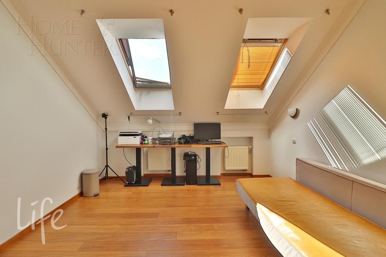 3-этажный таунхаус 408 м² с отделкой