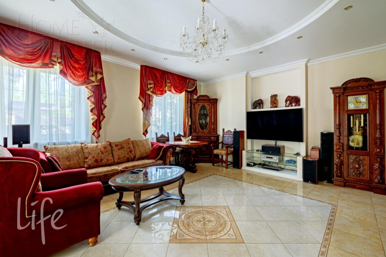 2-этажный коттедж 450 м² с отделкой