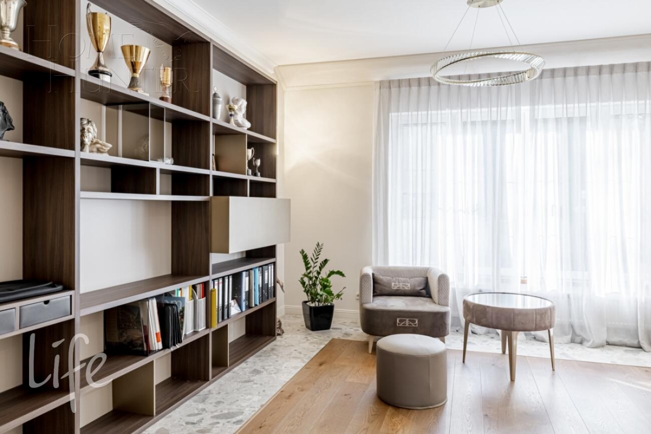 2-этажный коттедж 550 м² с отделкой