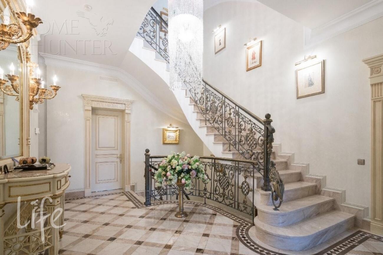 2-этажный коттедж 822 м² с отделкой