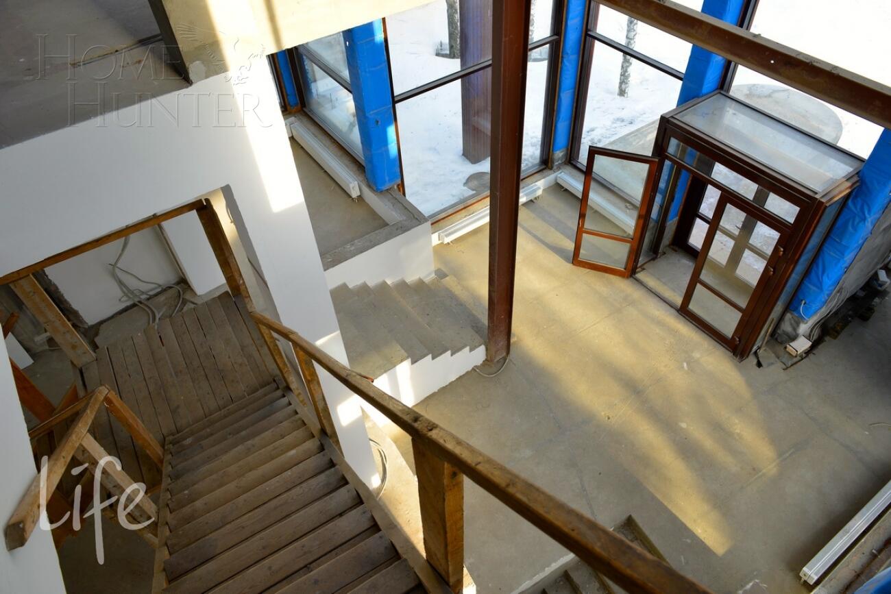 2-этажный коттедж 1 000 м² без отделки