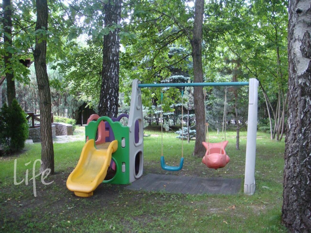 2-этажный коттедж 300 м² с отделкой