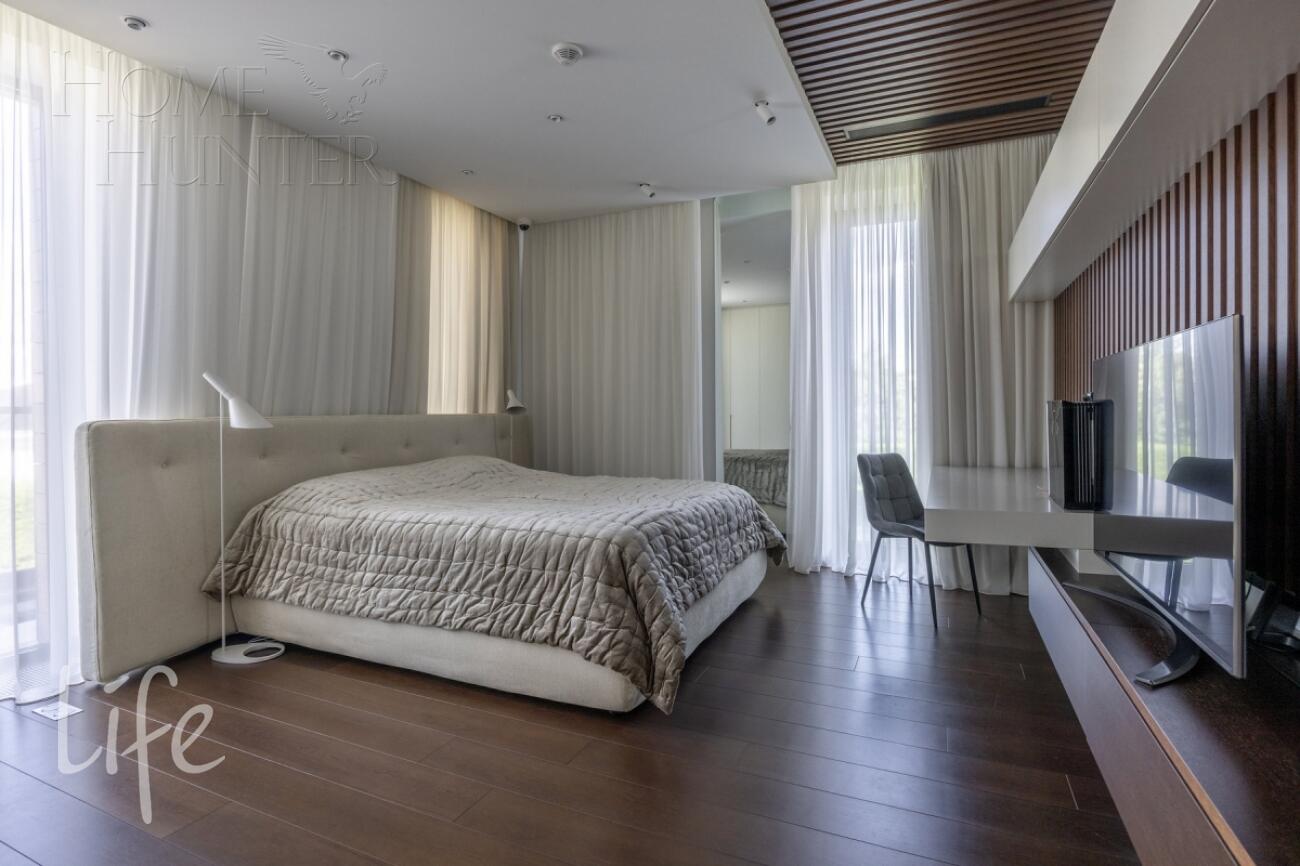 2-этажный коттедж 550 м² с отделкой