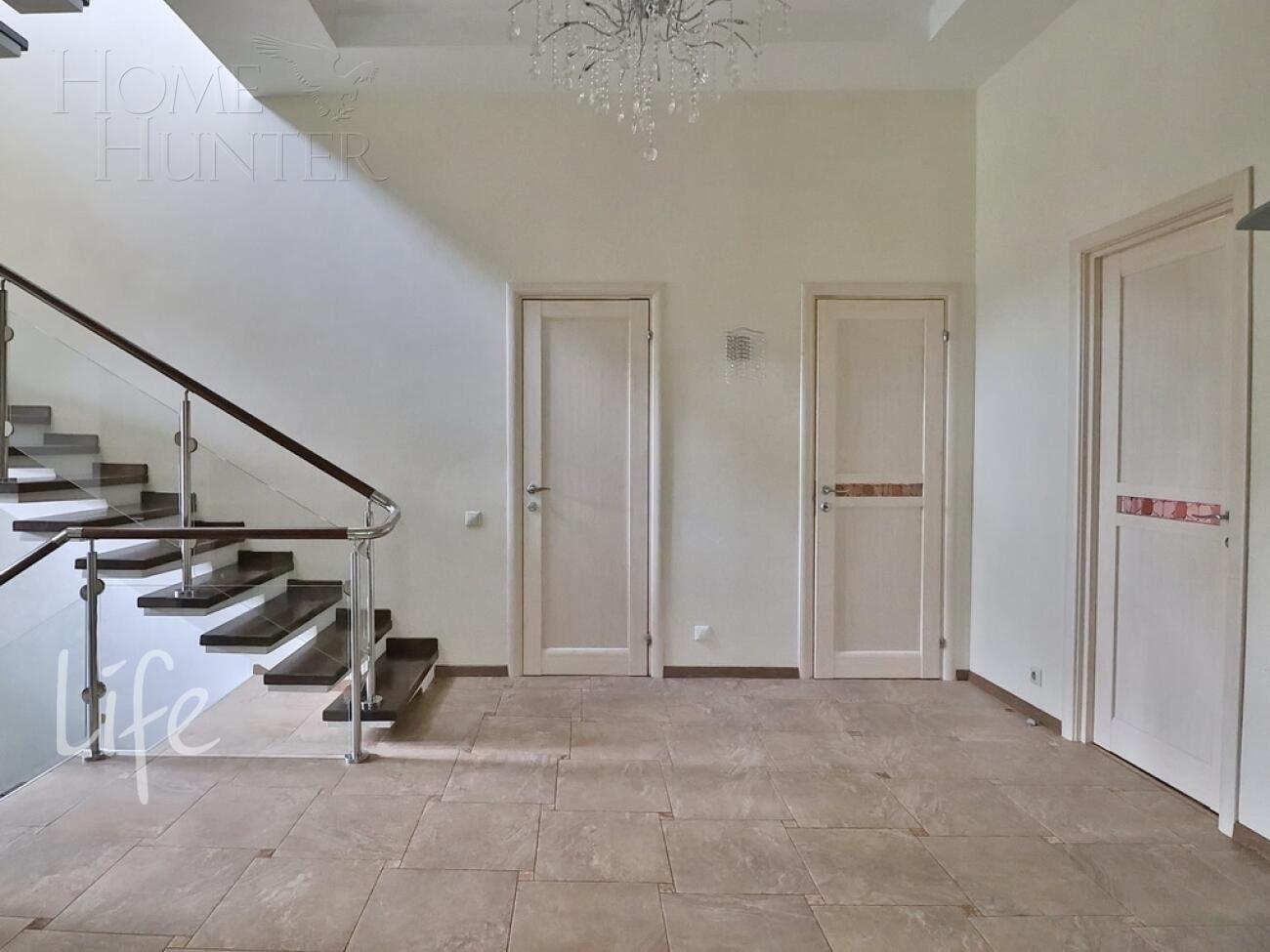 2-этажный коттедж 386 м² с отделкой