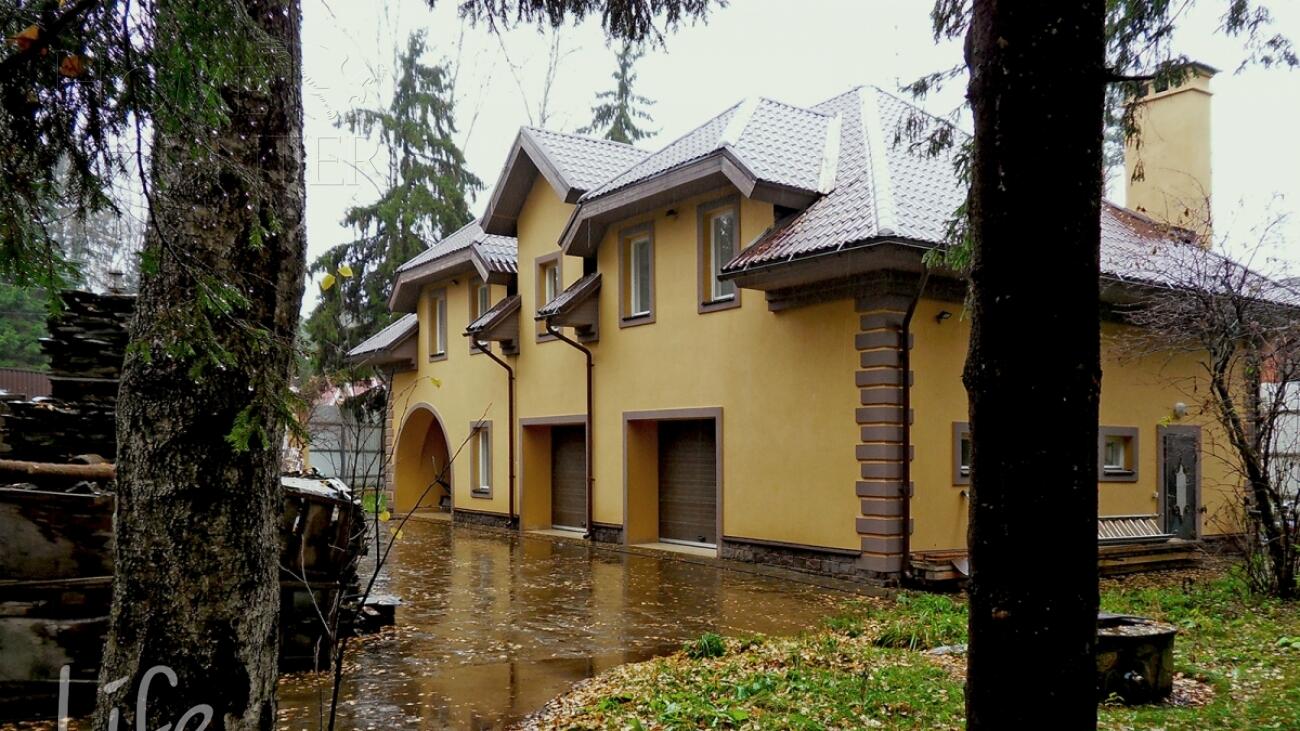 2-этажный коттедж 1 500 м² с отделкой