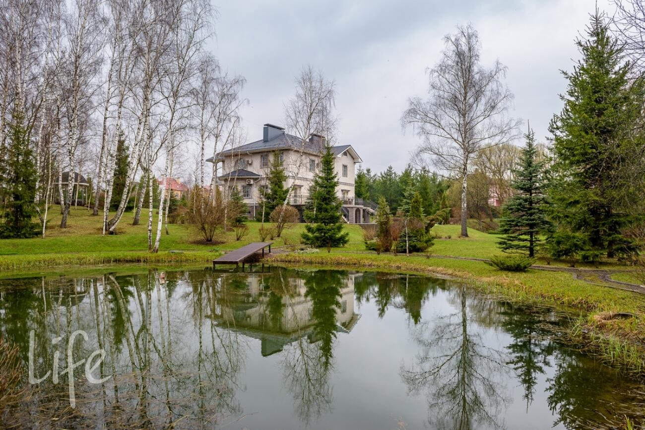 2-этажный коттедж 560 м² с отделкой