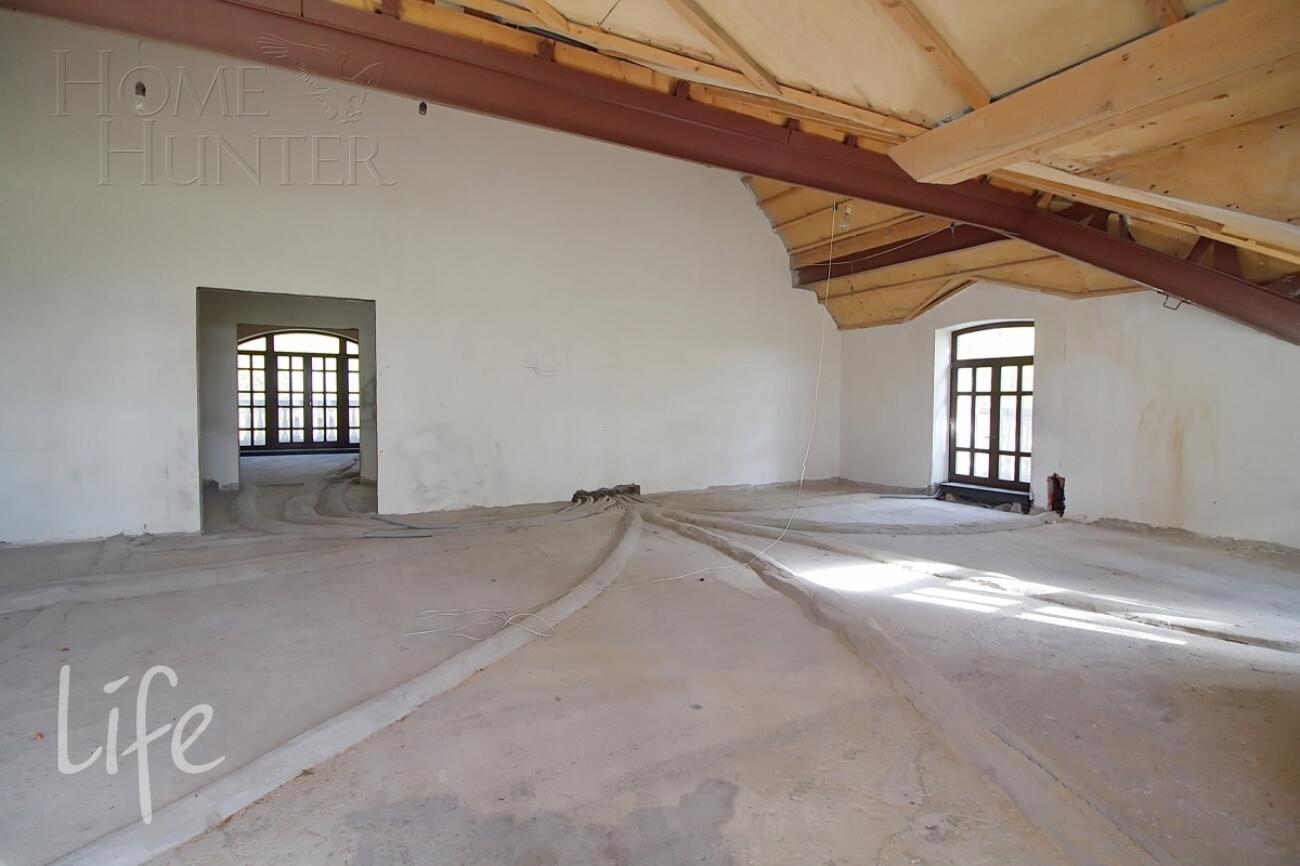 2-этажный коттедж 900 м² без отделки