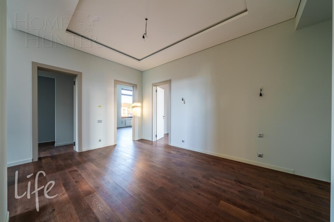 3-этажный коттедж 280 м² с отделкой