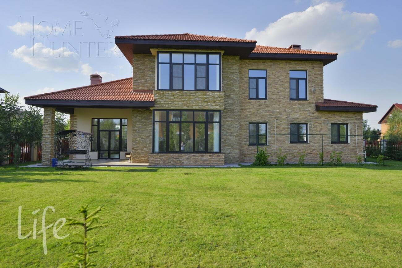 2-этажный коттедж 357 м² с отделкой