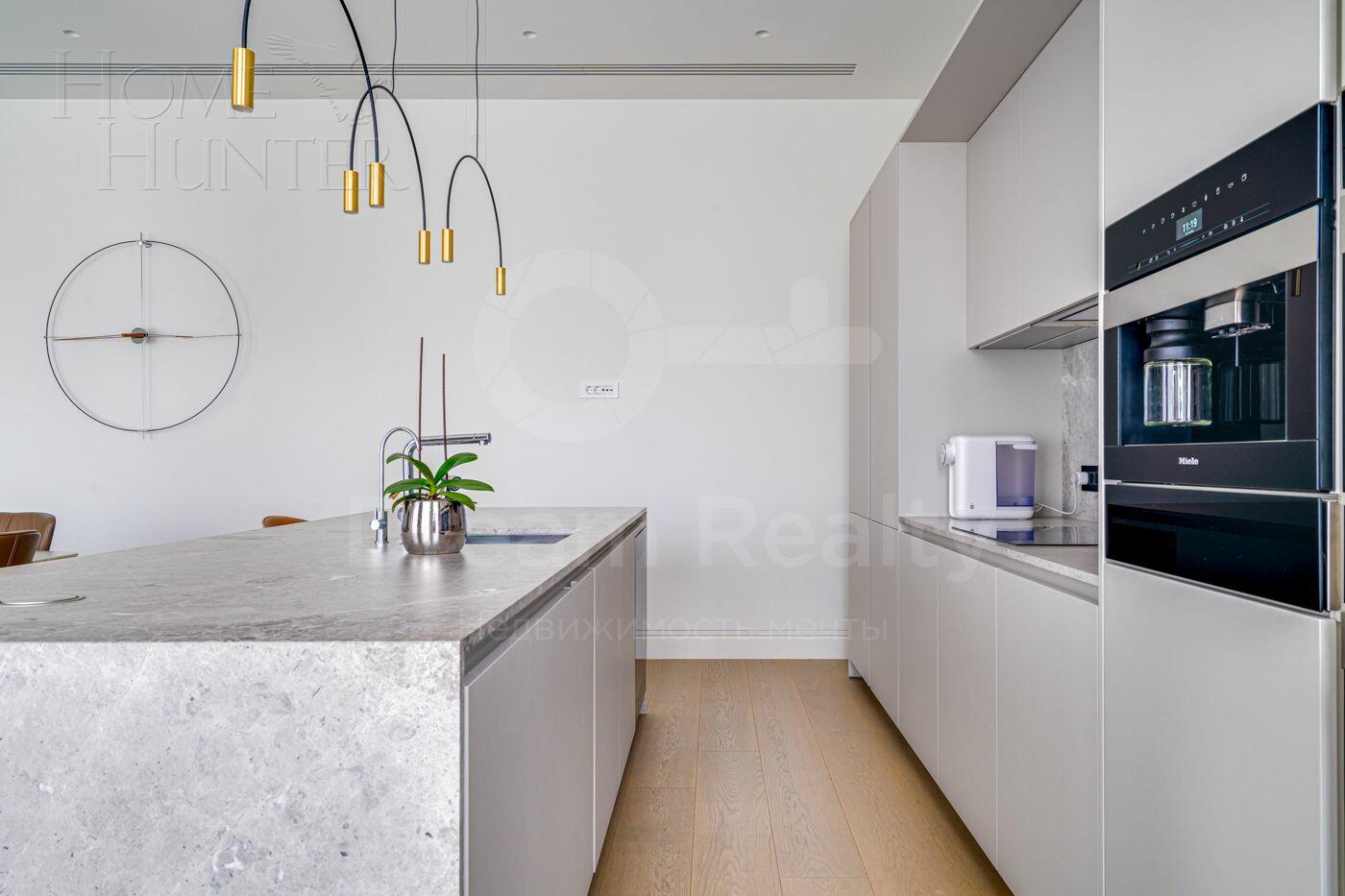 2-КОМН. КВАРТИРА С ОТДЕЛКОЙ 165.9 М² НА 4 ЭТАЖЕ