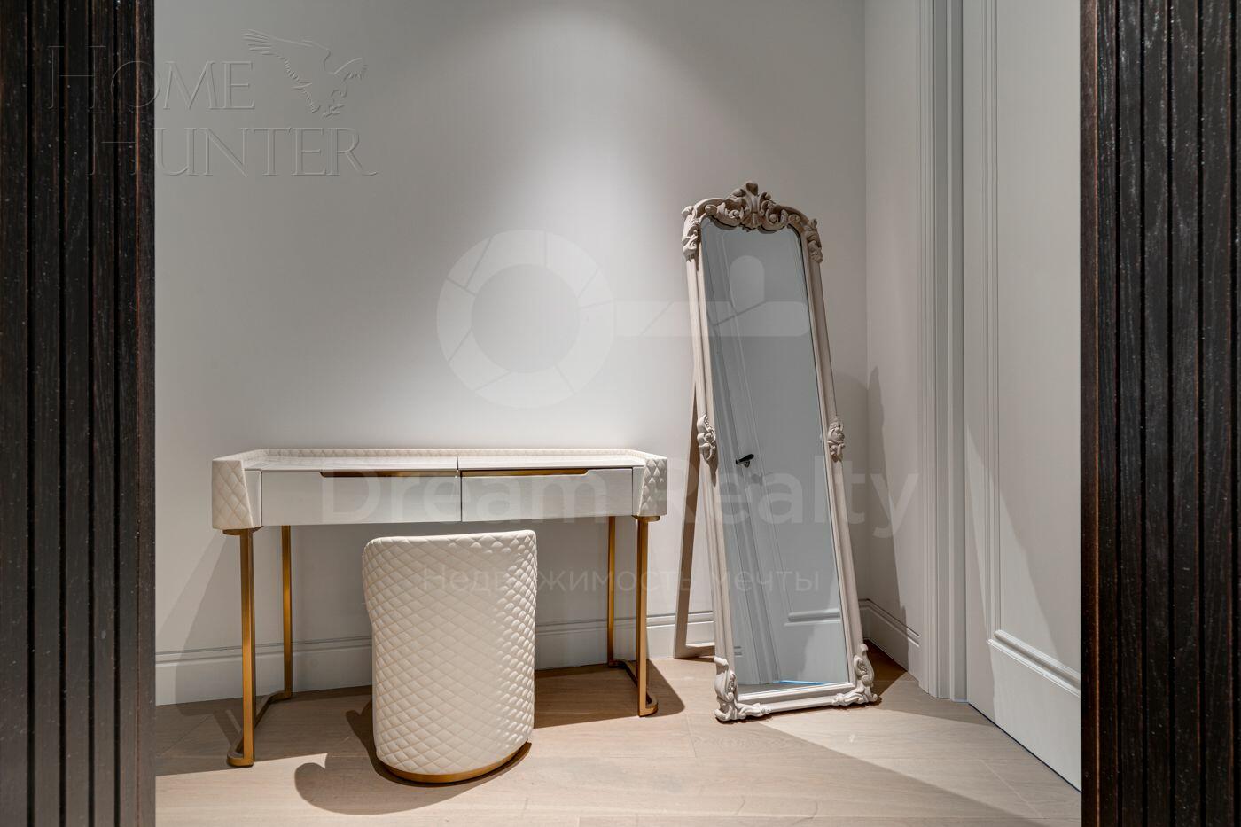 2-КОМН. КВАРТИРА С ОТДЕЛКОЙ 165.9 М² НА 4 ЭТАЖЕ