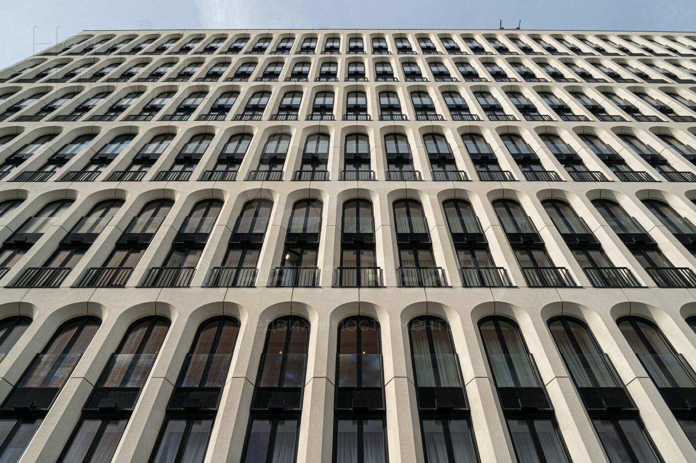 2-КОМН. КВАРТИРА С ОТДЕЛКОЙ 165.9 М² НА 4 ЭТАЖЕ