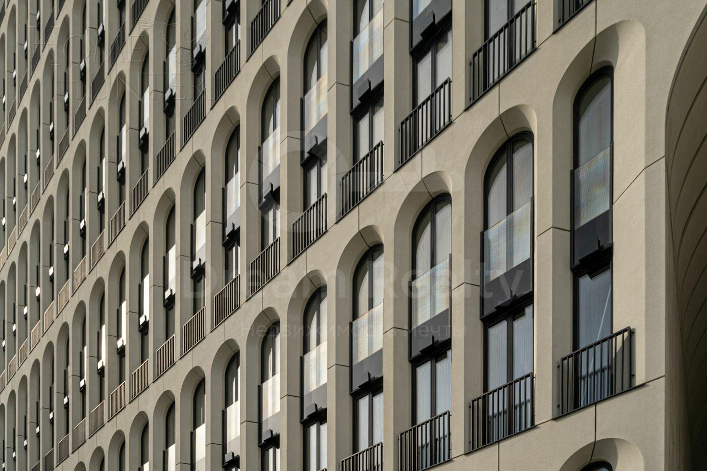 2-КОМН. КВАРТИРА С ОТДЕЛКОЙ 165.9 М² НА 4 ЭТАЖЕ