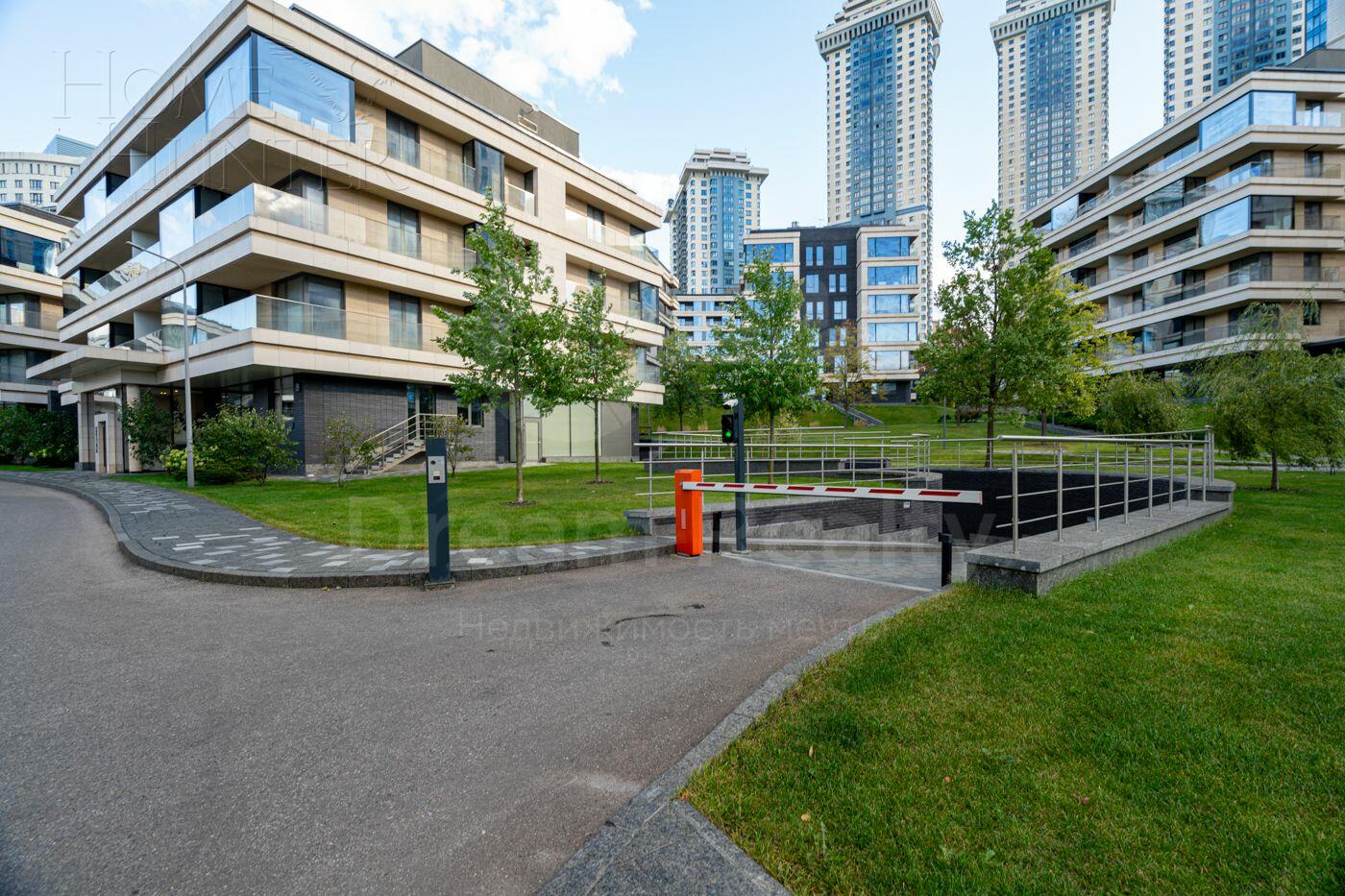 4-КОМН. КВАРТИРА БЕЗ ОТДЕЛКИ 225.7 М² НА 4 ЭТАЖЕ