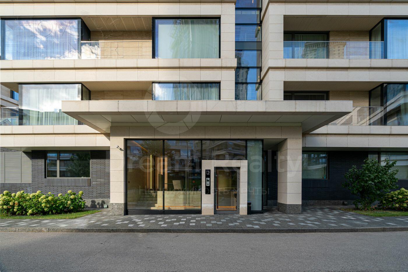 4-КОМН. КВАРТИРА БЕЗ ОТДЕЛКИ 225.7 М² НА 4 ЭТАЖЕ