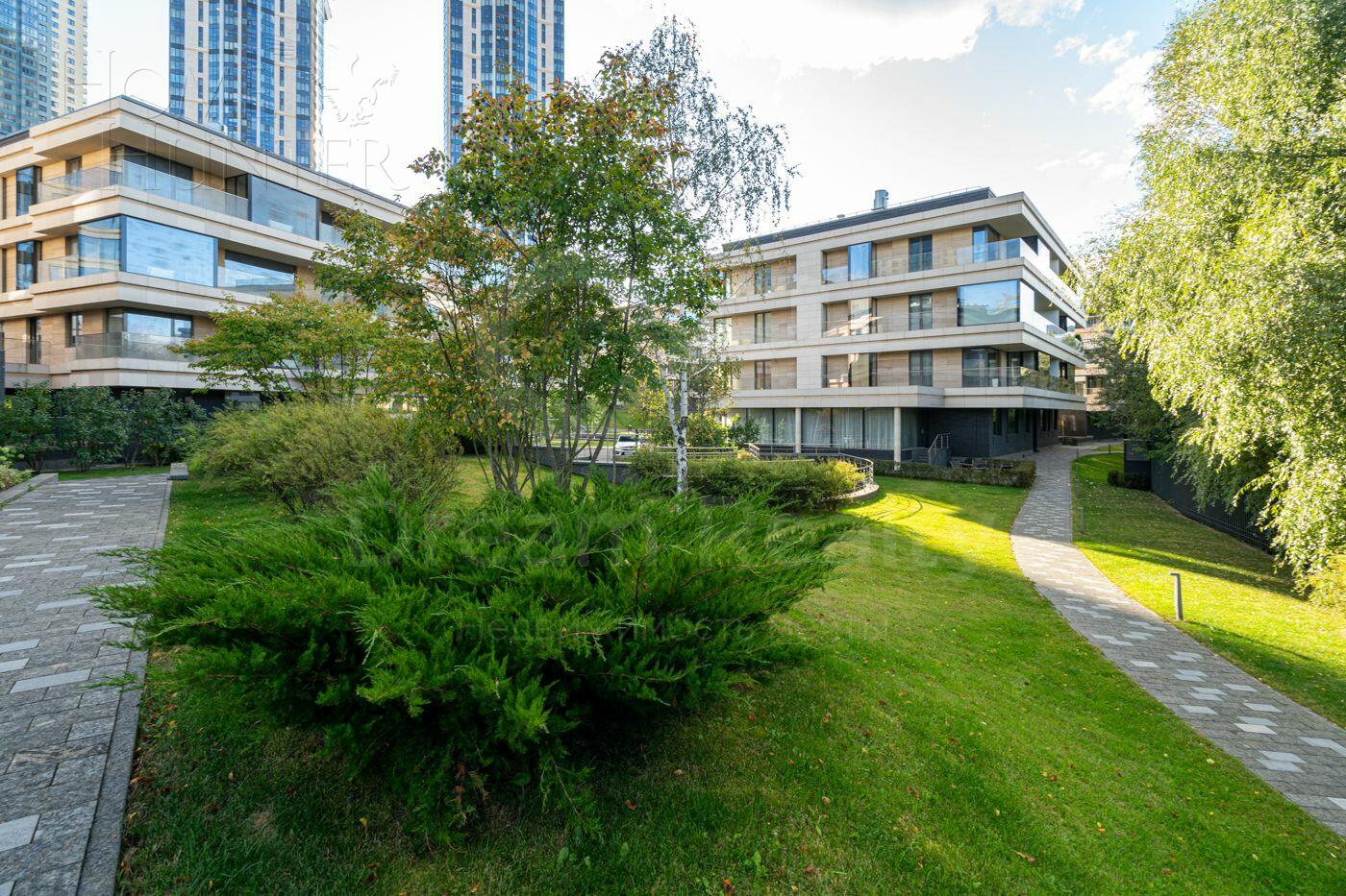 4-КОМН. КВАРТИРА БЕЗ ОТДЕЛКИ 225.7 М² НА 4 ЭТАЖЕ