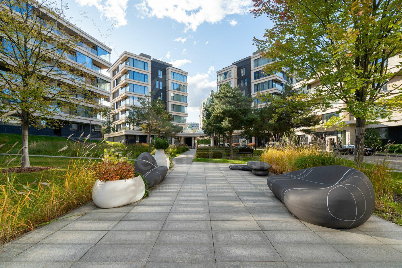 4-КОМН. КВАРТИРА БЕЗ ОТДЕЛКИ 225.7 М² НА 4 ЭТАЖЕ