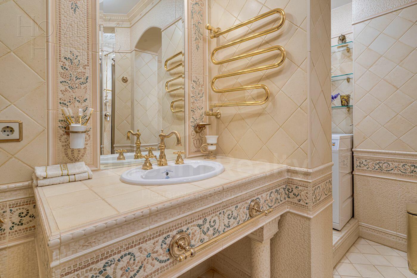 4-КОМН. КВАРТИРА С ОТДЕЛКОЙ 118 М² НА 4 ЭТАЖЕ