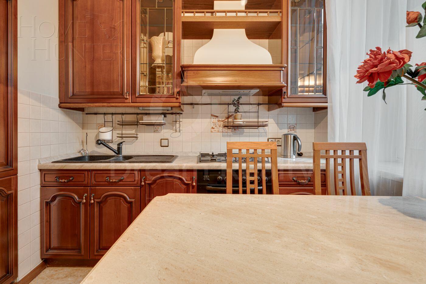 4-КОМН. КВАРТИРА С ОТДЕЛКОЙ 118 М² НА 4 ЭТАЖЕ