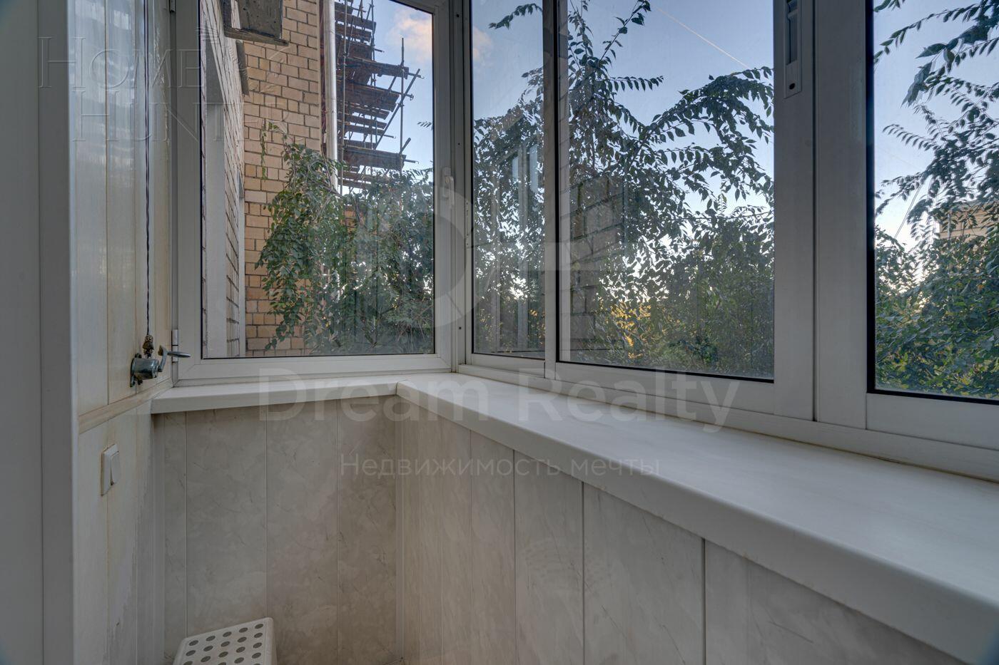 4-КОМН. КВАРТИРА С ОТДЕЛКОЙ 118 М² НА 4 ЭТАЖЕ