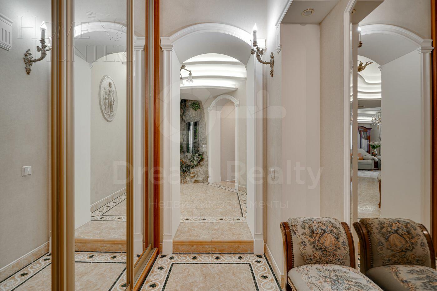 4-КОМН. КВАРТИРА С ОТДЕЛКОЙ 118 М² НА 4 ЭТАЖЕ