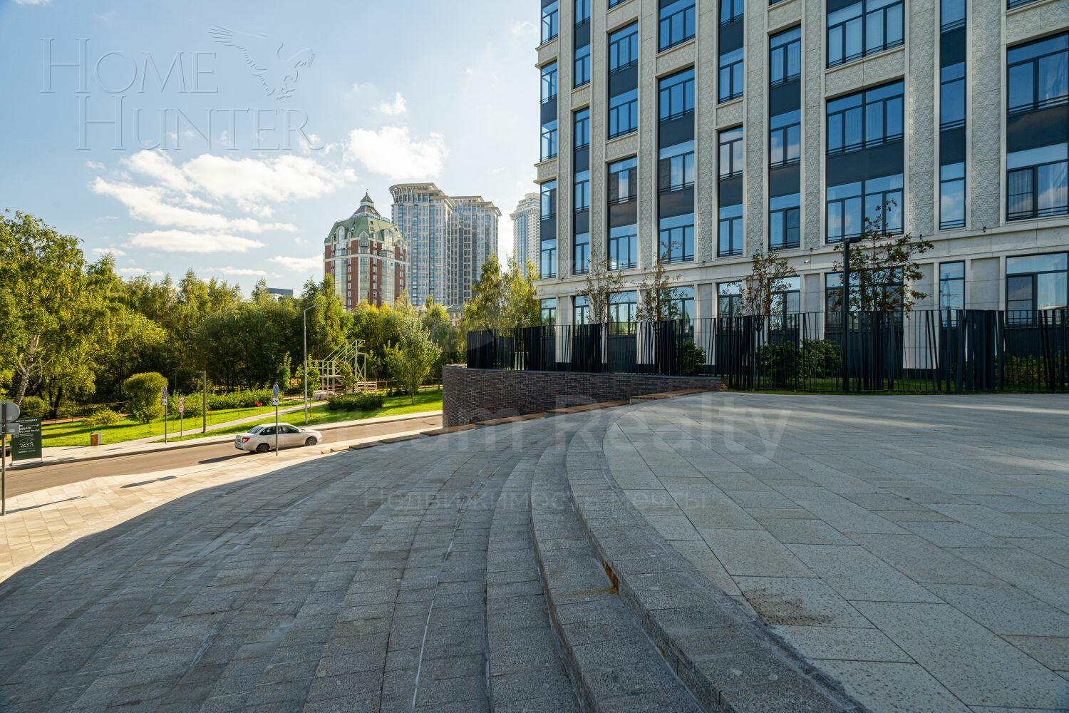 4-КОМН. КВАРТИРА С ОТДЕЛКОЙ 135.9 М² НА 3 ЭТАЖЕ