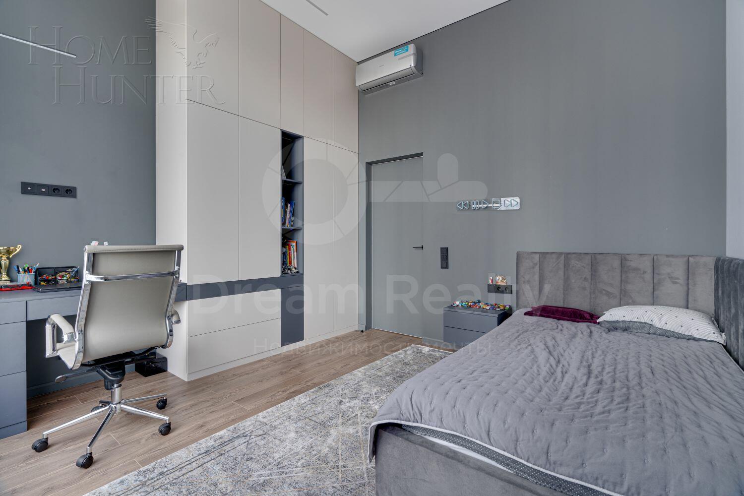 4-КОМН. КВАРТИРА С ОТДЕЛКОЙ 135.9 М² НА 3 ЭТАЖЕ