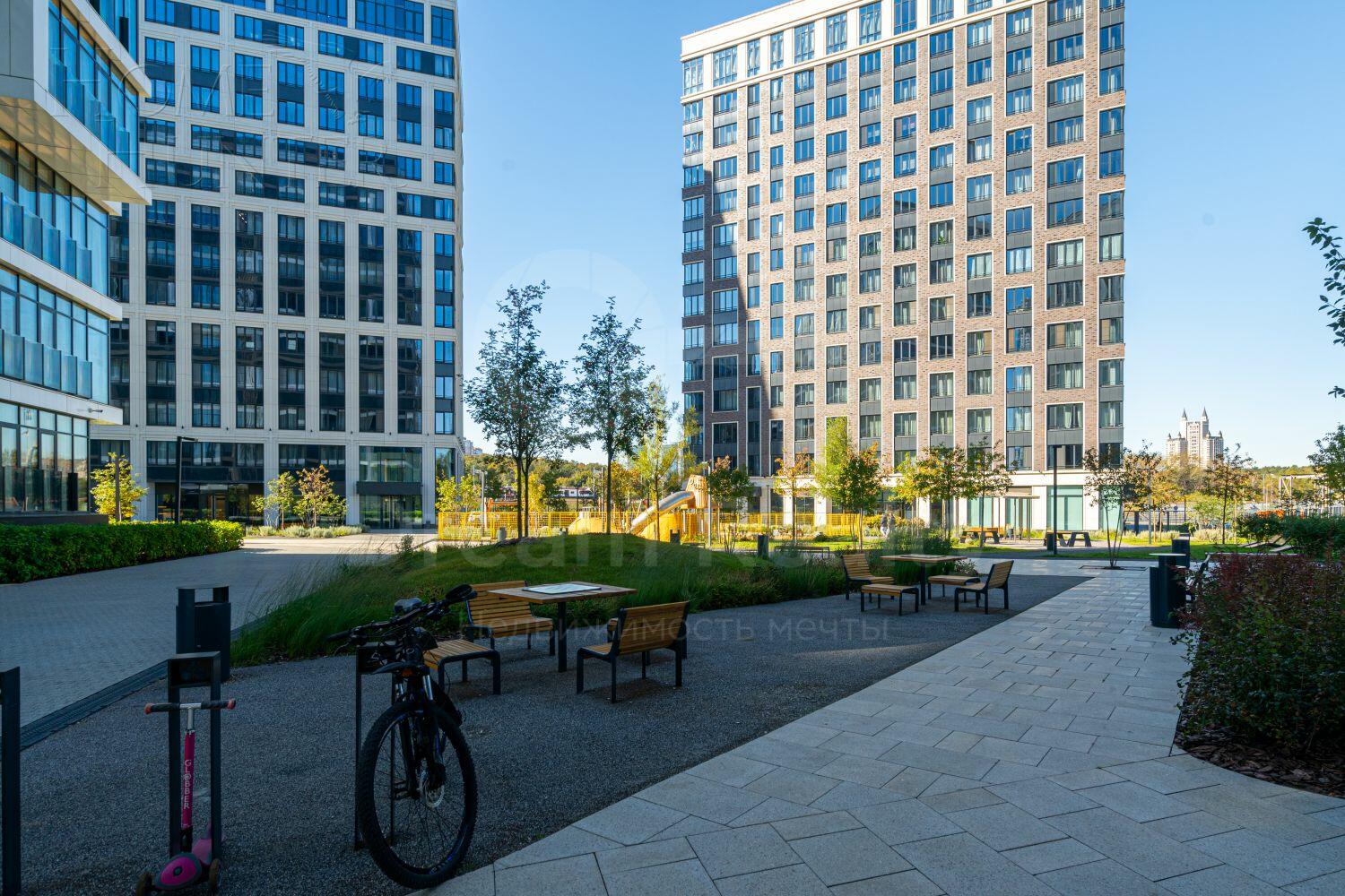 4-КОМН. КВАРТИРА С ОТДЕЛКОЙ 135.9 М² НА 3 ЭТАЖЕ