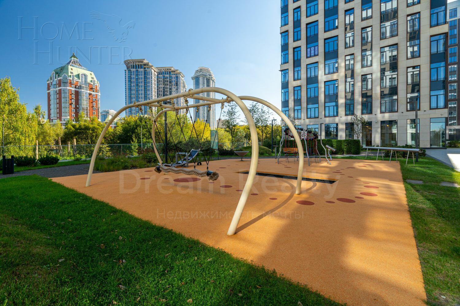 4-КОМН. КВАРТИРА С ОТДЕЛКОЙ 135.9 М² НА 3 ЭТАЖЕ