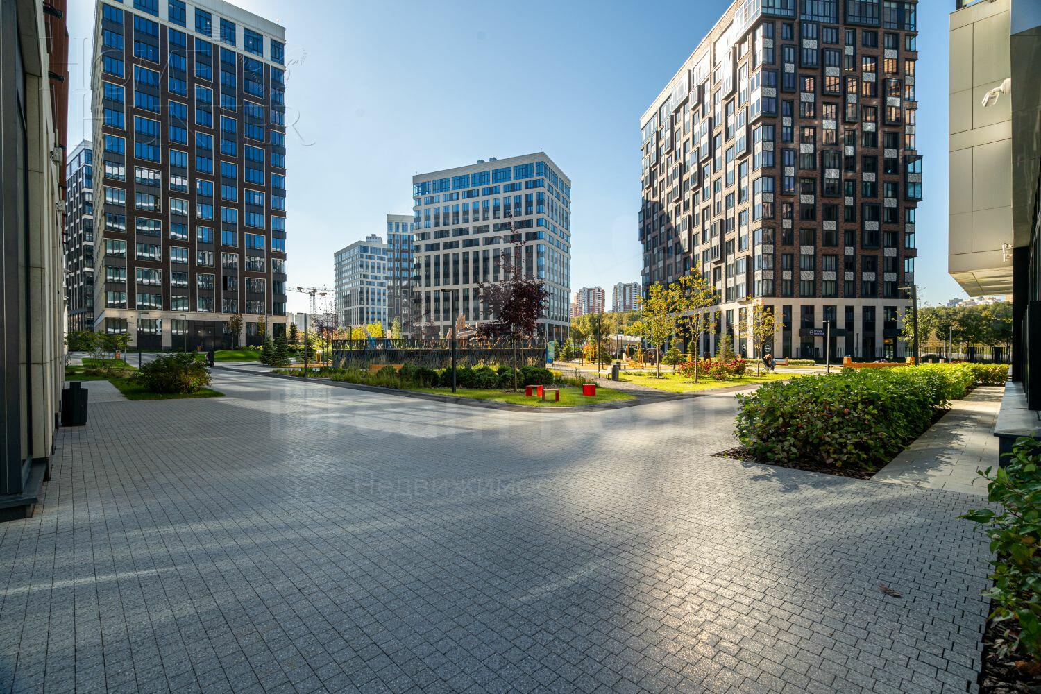 4-КОМН. КВАРТИРА С ОТДЕЛКОЙ 135.9 М² НА 3 ЭТАЖЕ