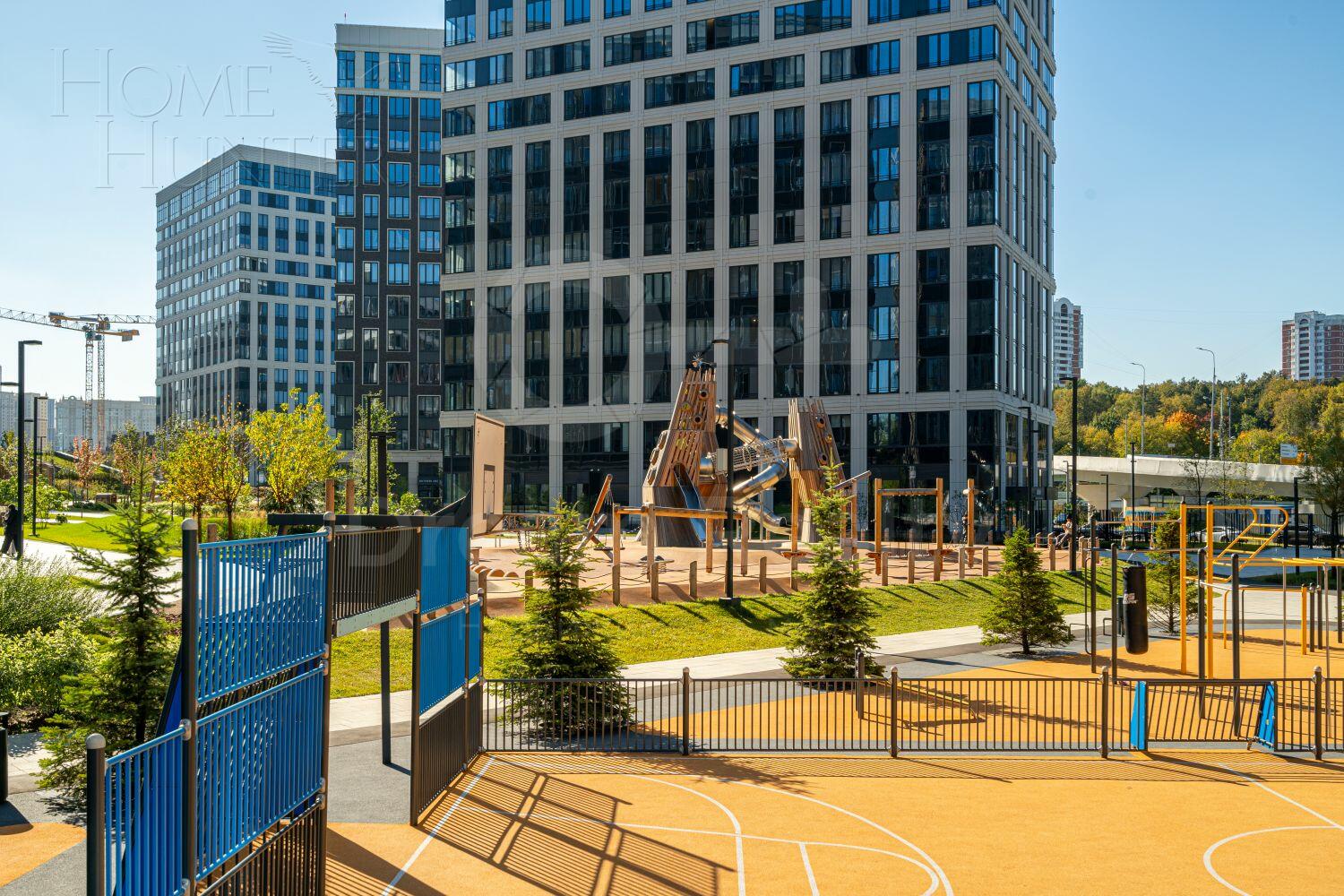 4-КОМН. КВАРТИРА С ОТДЕЛКОЙ 135.9 М² НА 3 ЭТАЖЕ