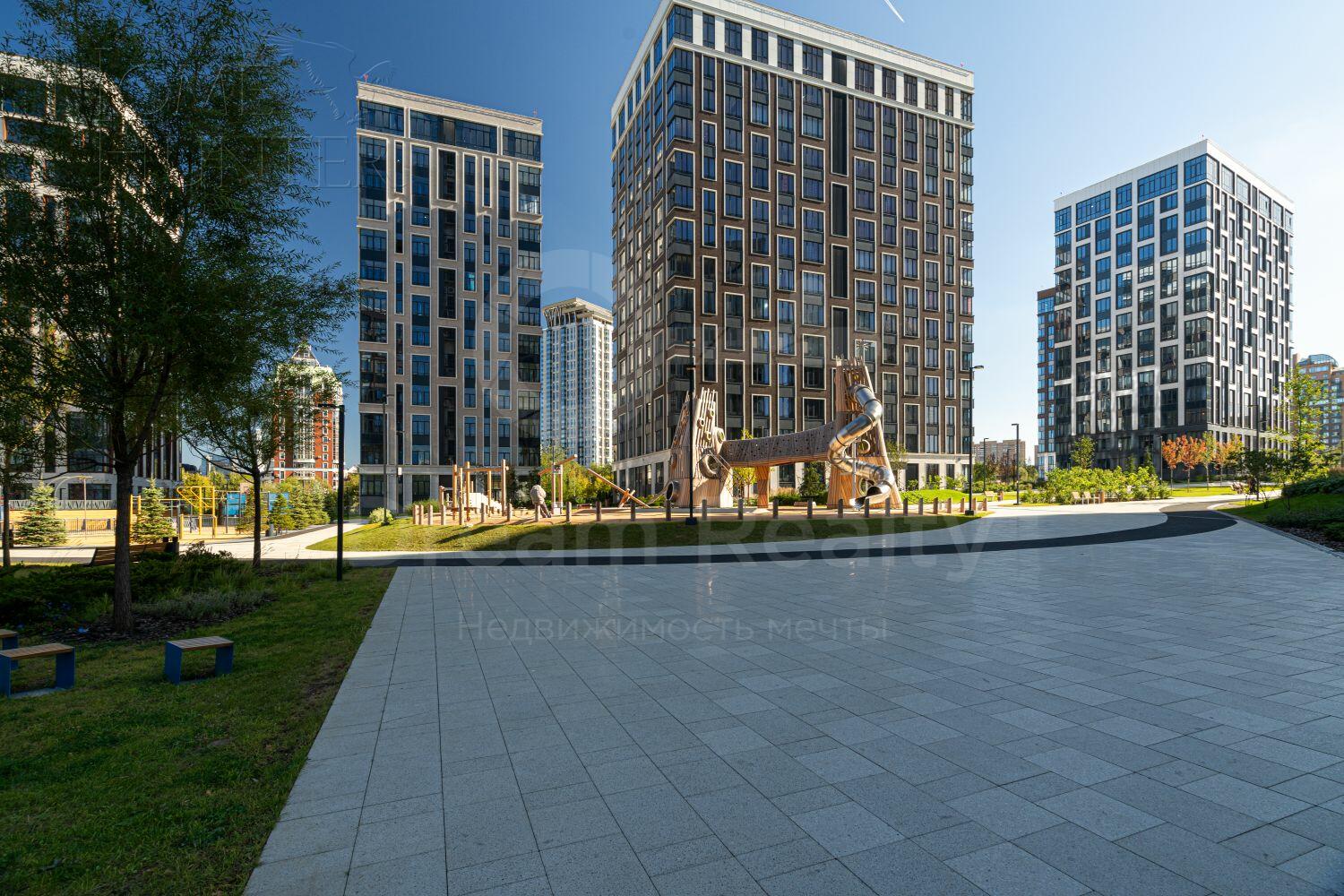 4-КОМН. КВАРТИРА С ОТДЕЛКОЙ 135.9 М² НА 3 ЭТАЖЕ