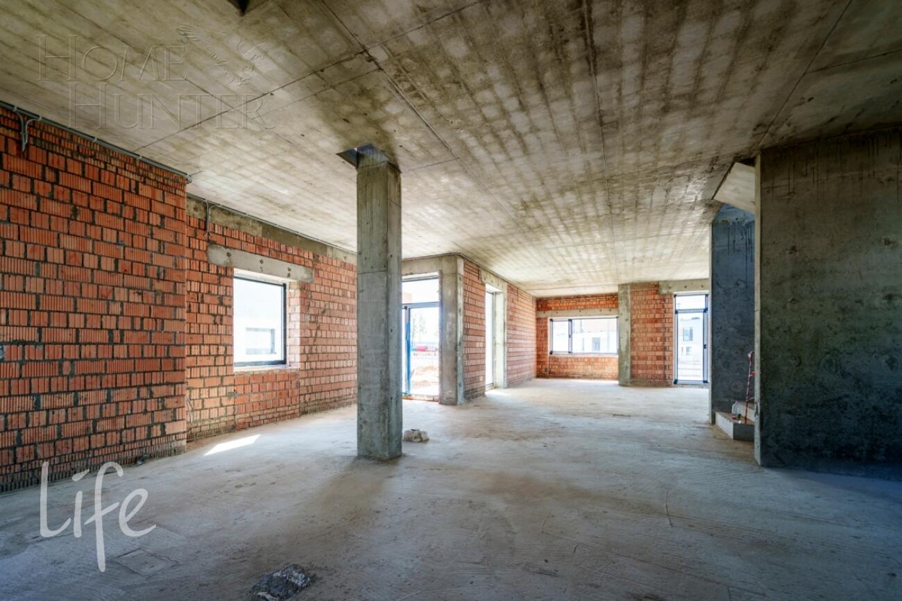 2-этажный коттедж 363 м² без отделки