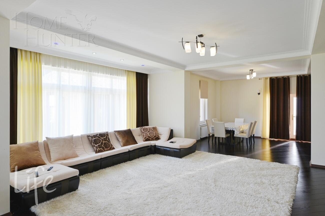 2-этажный коттедж 600 м² с отделкой