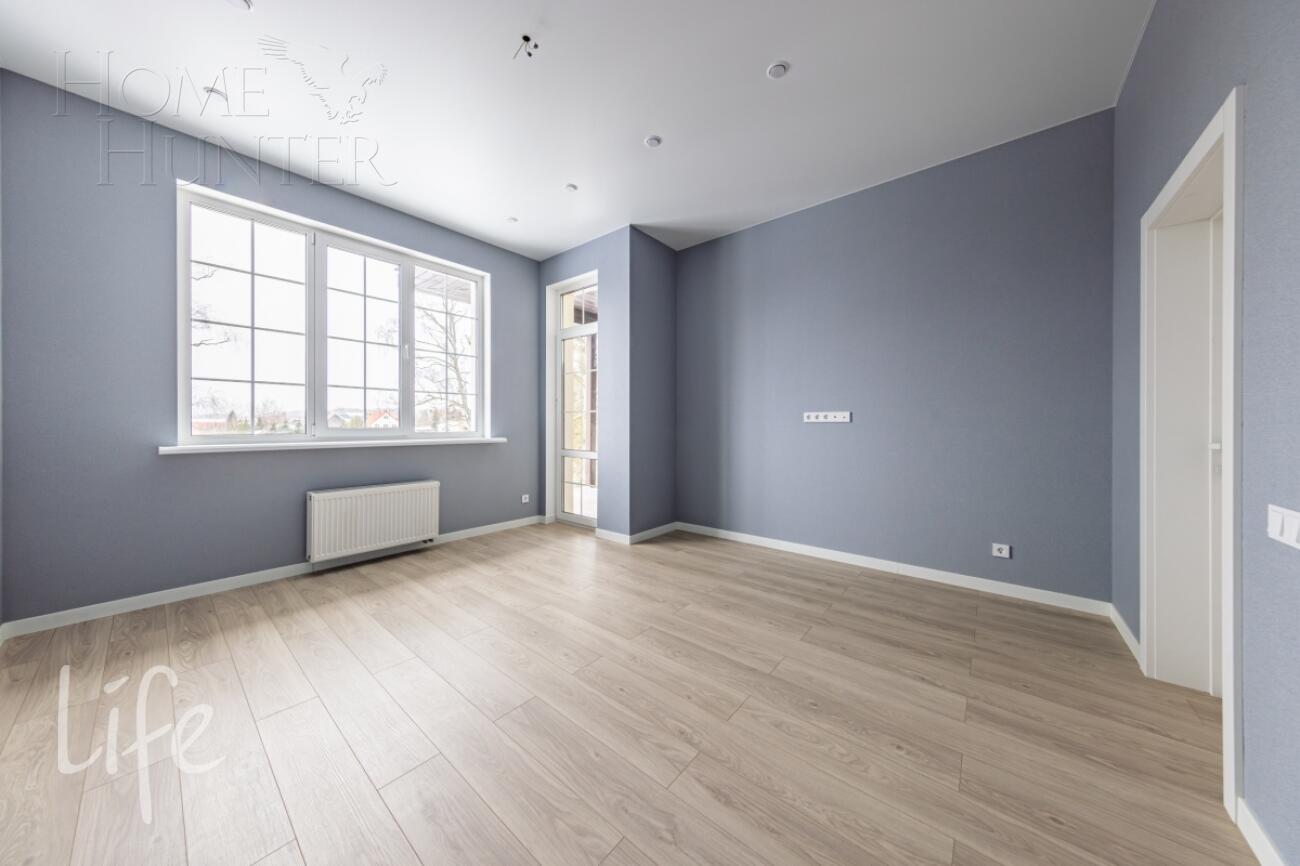 2-этажный коттедж 240 м² с отделкой