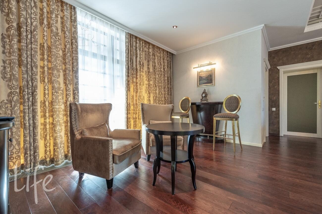 КОТТЕДЖ 528 м² с отделкой