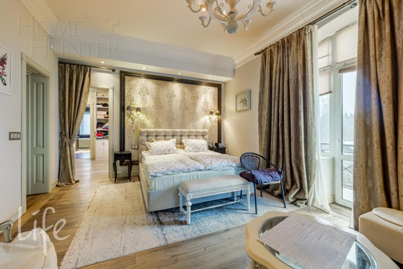 2-этажный коттедж 350 м² с отделкой