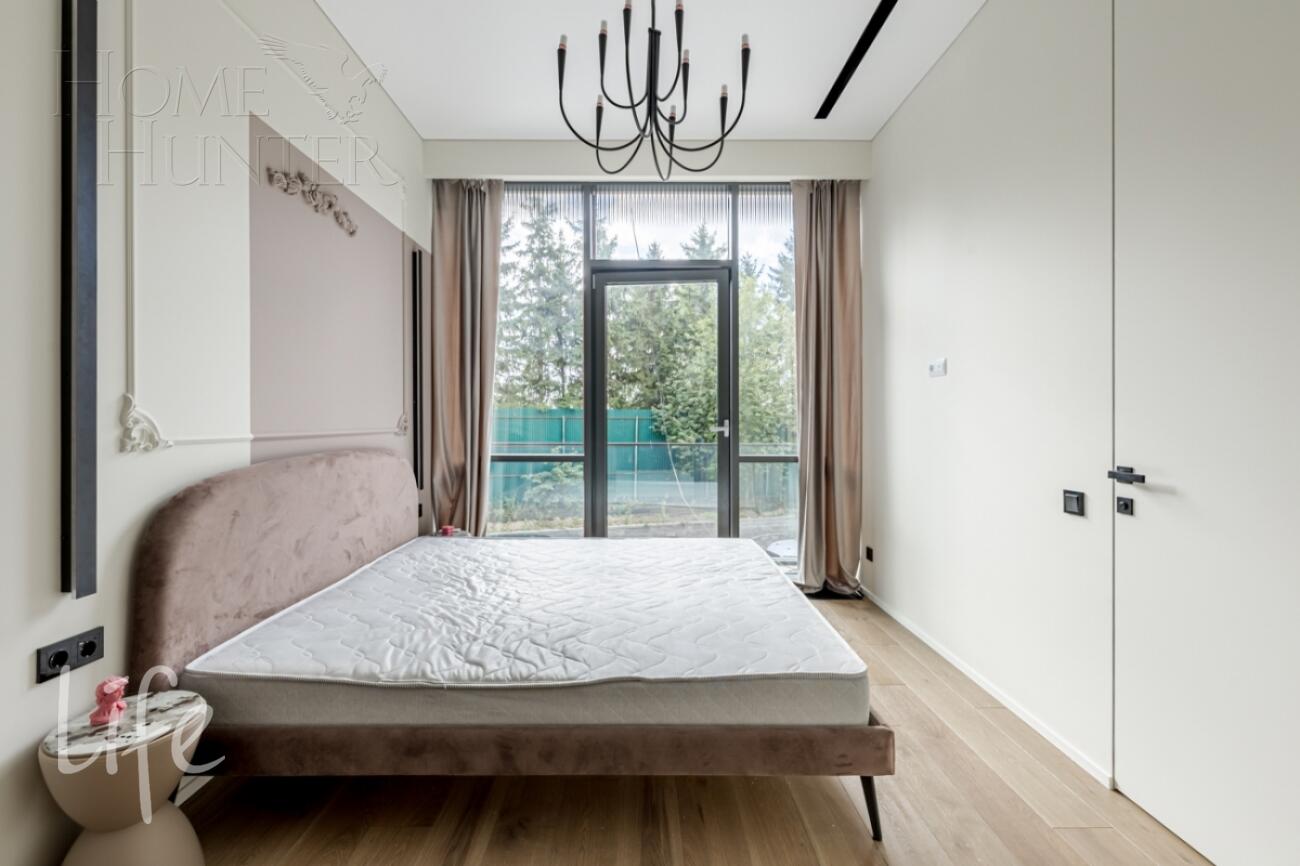 3-этажный таунхаус 238 м² с отделкой