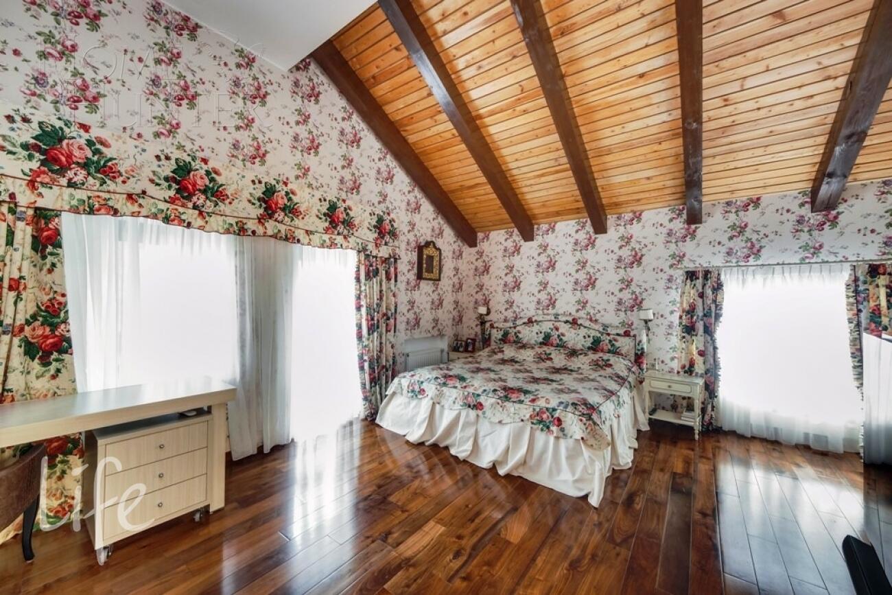 2-этажный коттедж 800 м² с отделкой