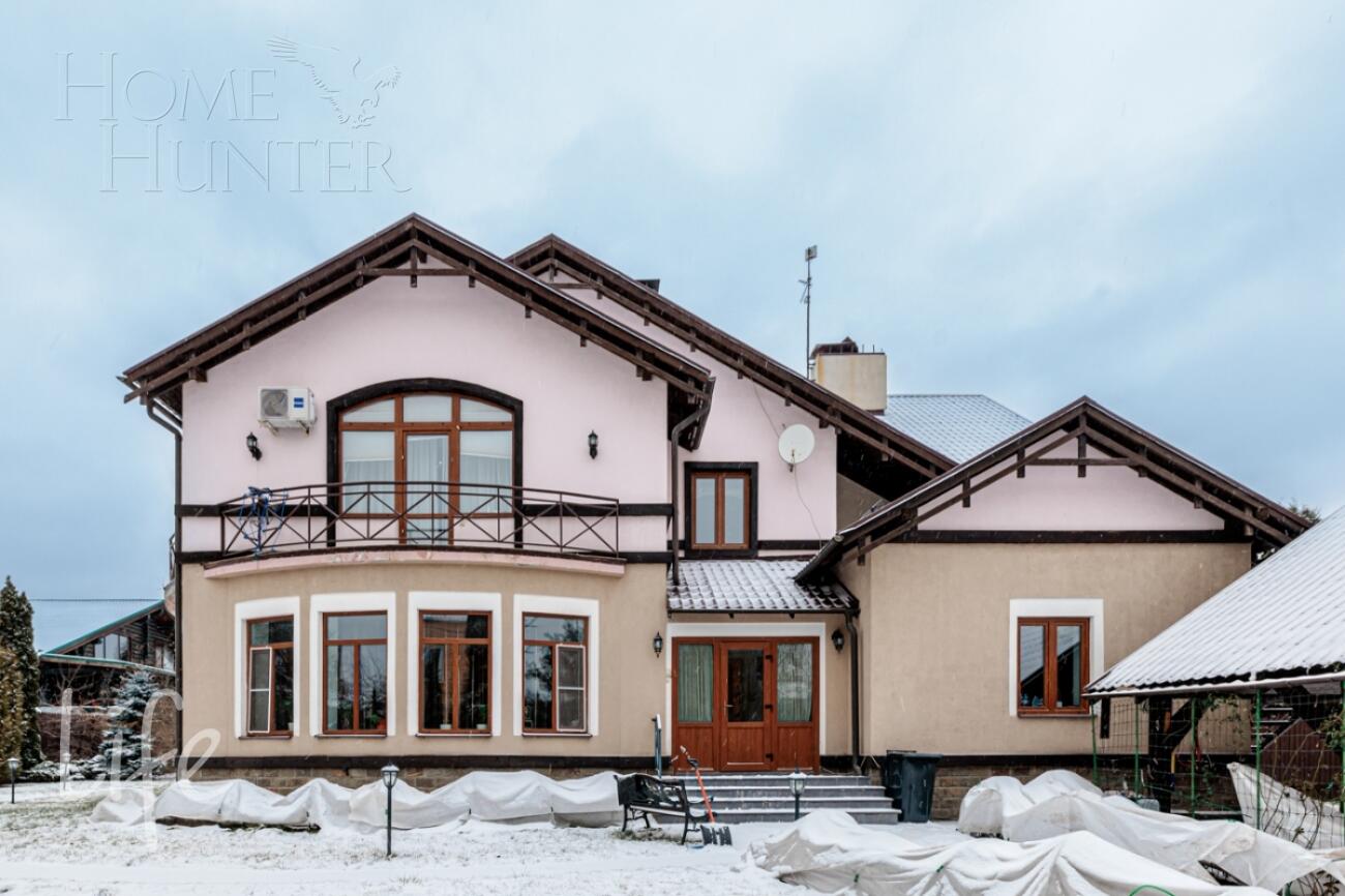 2-этажный коттедж 350 м² с отделкой