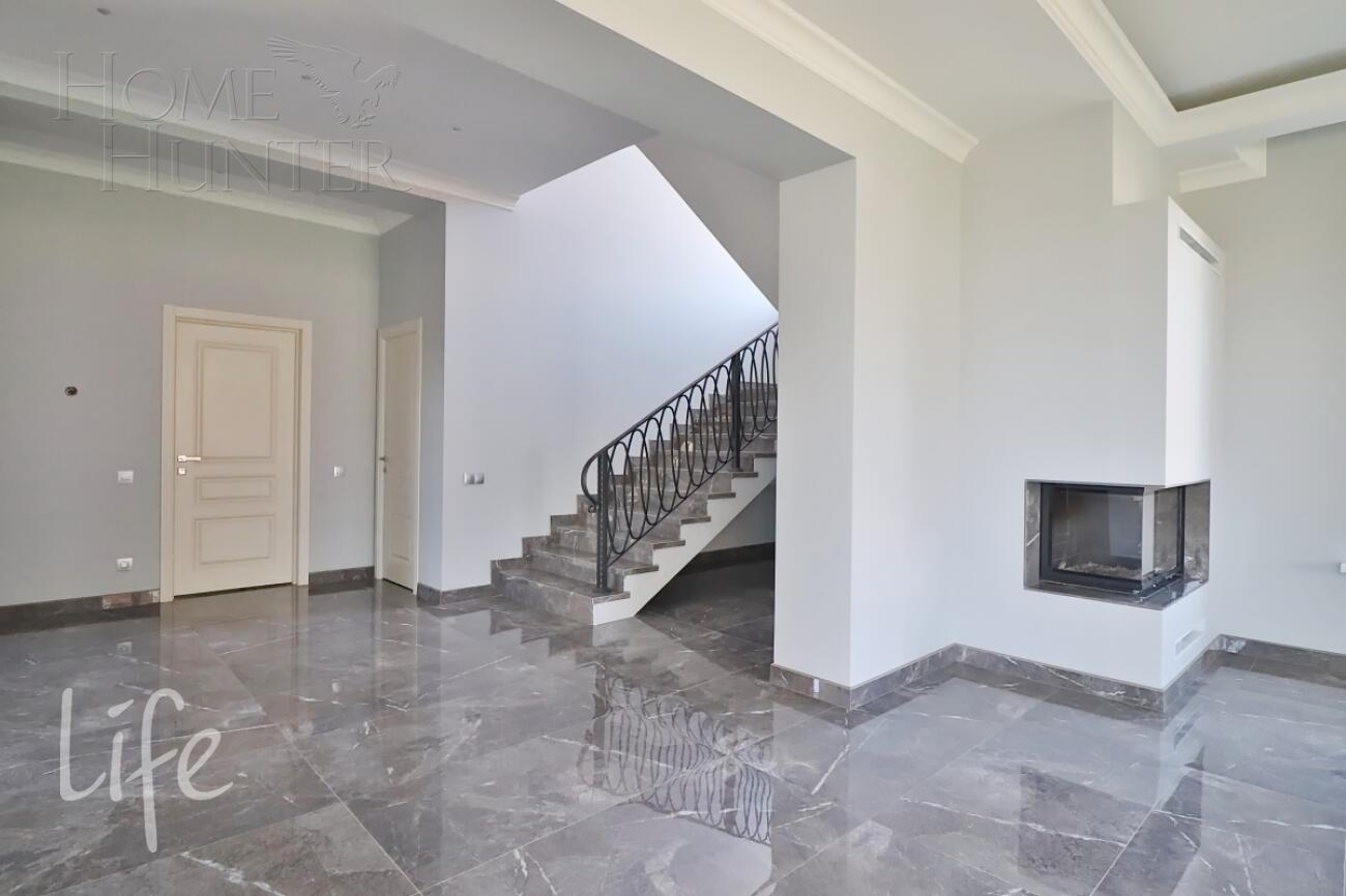 2-этажный коттедж 307 м² с отделкой