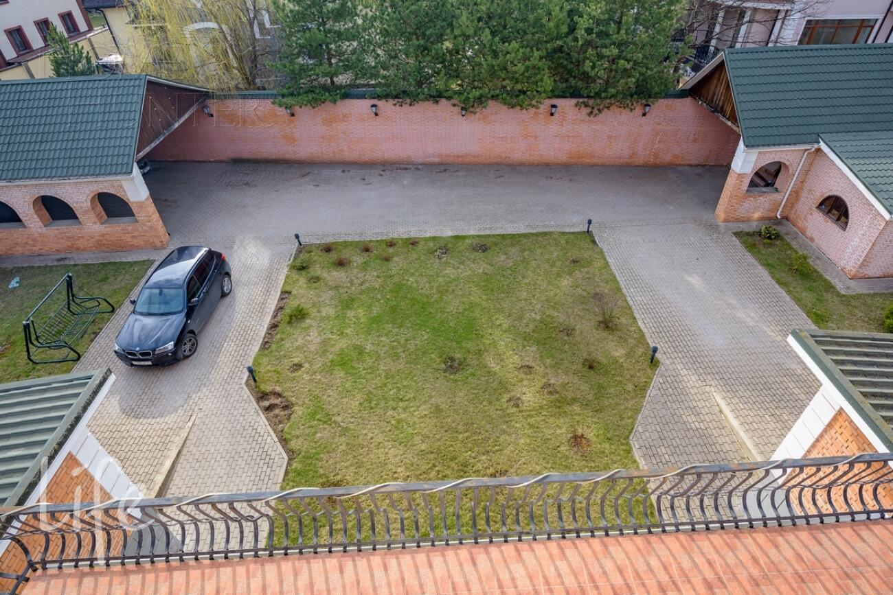 3-этажный коттедж 780 м² с отделкой