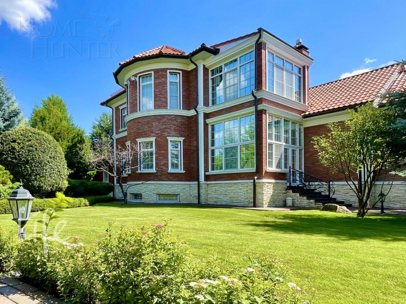 2-этажный коттедж 560 м² с отделкой