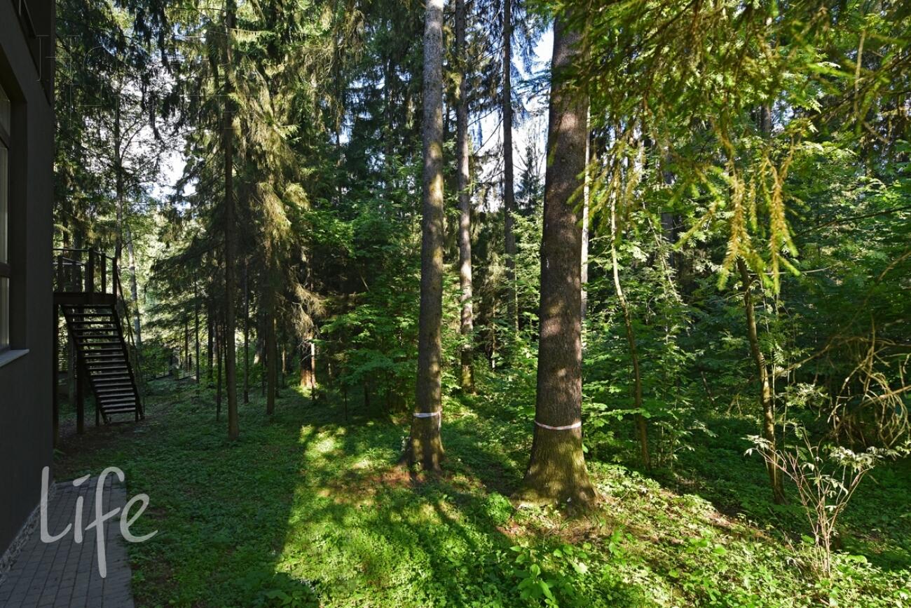 2-этажный коттедж 750 м² без отделки