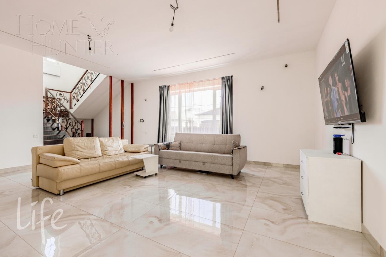 2-этажный коттедж 310 м² с отделкой