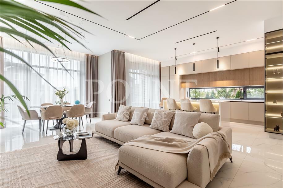 2-этажный коттедж 300 м² с отделкой