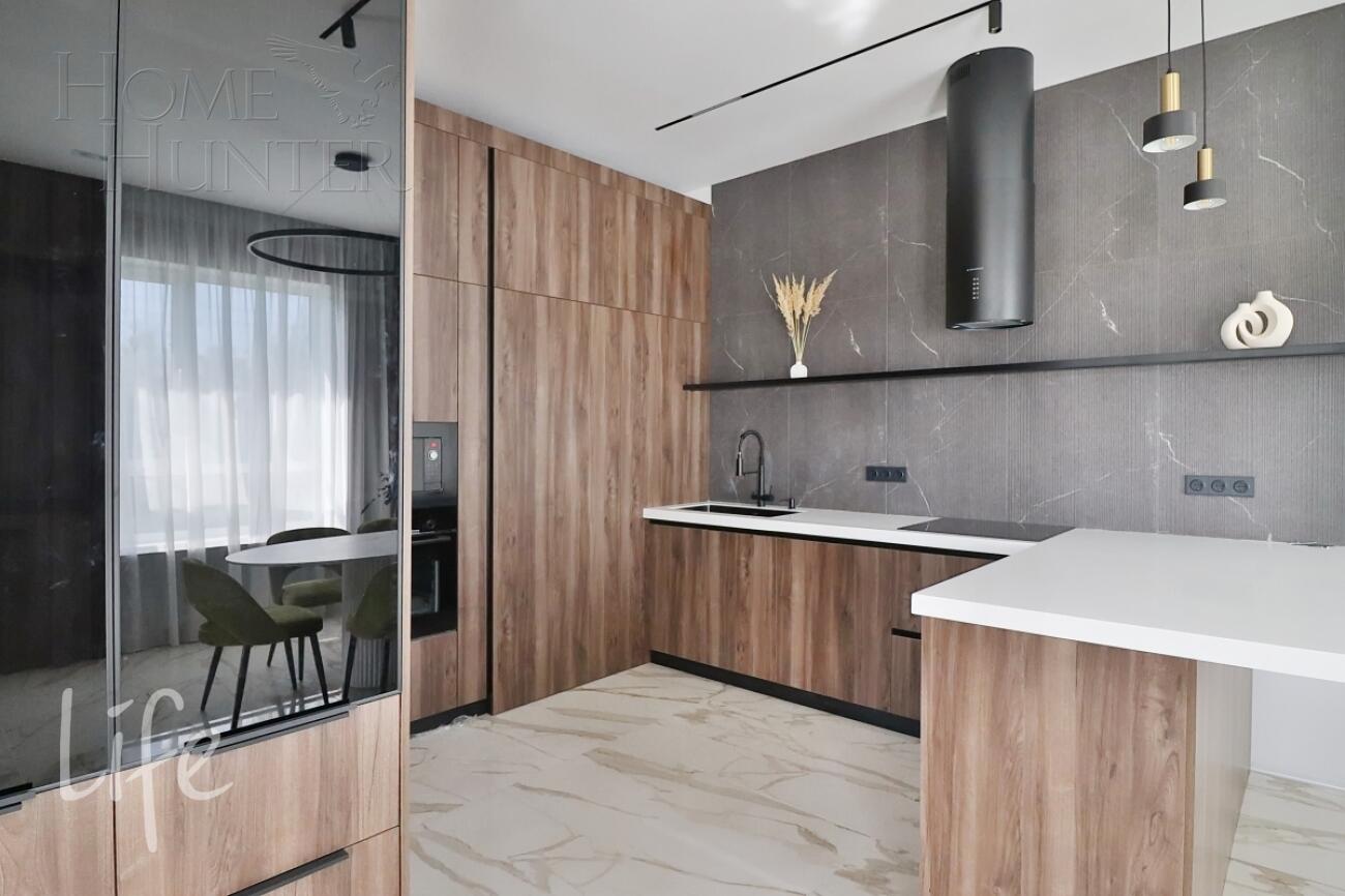 2-этажный коттедж 193 м² с отделкой