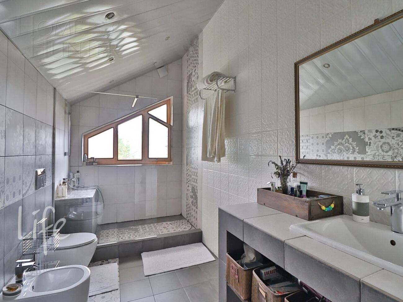 2-этажный коттедж 380 м² с отделкой