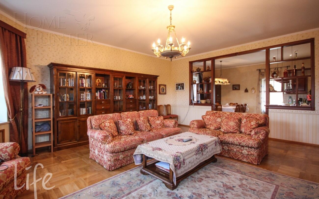 2-этажный коттедж 500 м² с отделкой